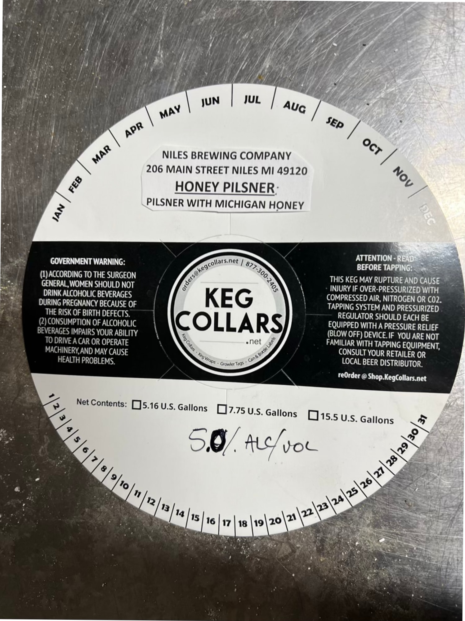 Honey Pilsner by Niles Brewing Company - beer label