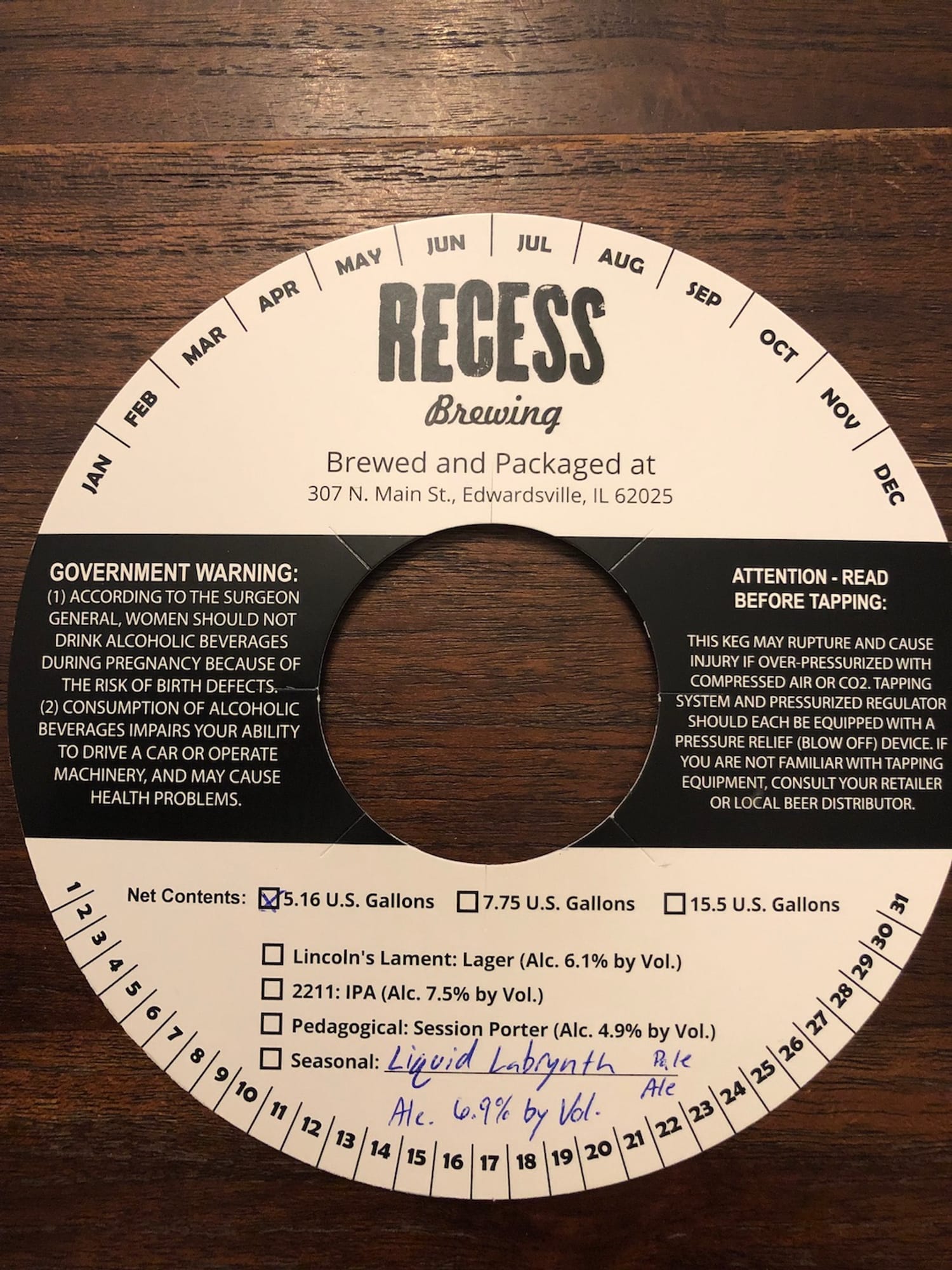 Liquid Labyrinth Pale Ale by Recess Brewing - beer label